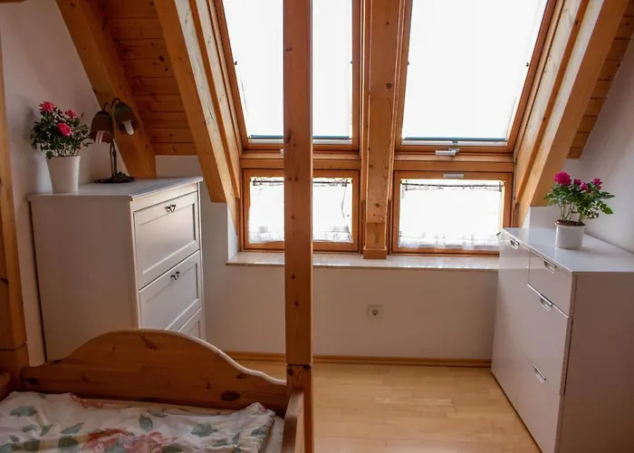 4-Zimmer-Ferienwohnung Waldbluemle